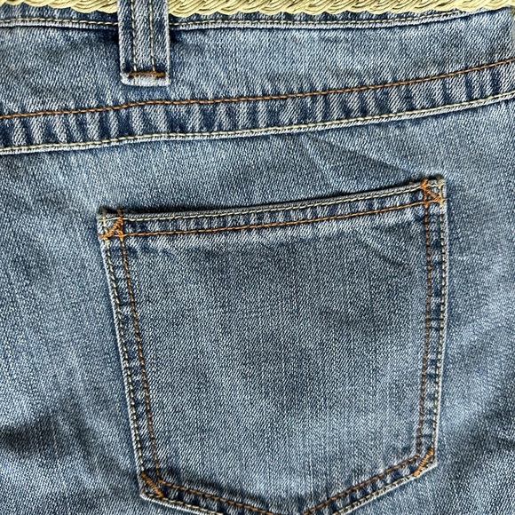 Denim capris - Picture 2 of 3